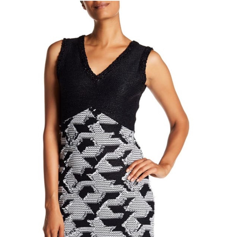 NWT ST. JOHN RARE DRESS SIZE 2